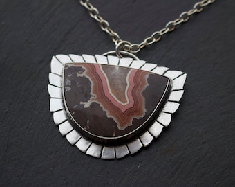 Dryhead Agate, Sterling Silver Pendant