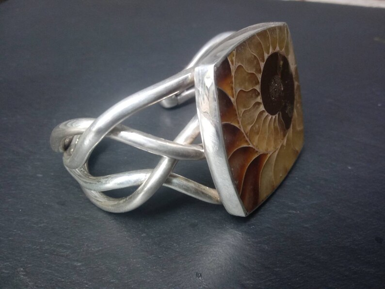 fossil cuff bracelet