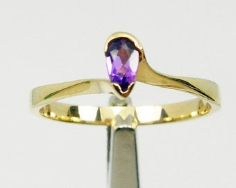 Genuine 375 9ct 9k or 750 18ct 18k Yellow Gold, 6x4mm Pear Teardrop Cut Purple Colour Natural Amethyst Gemstone  Solitaire Ring, R3235