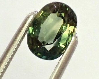 Saphir Vert-bleu Naturel D’Australie – 6x4.3mm, Traitement Béryllium, Rare !