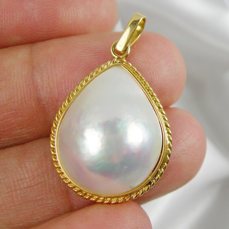 21x16mm Teardrop White Cultured Australian Mabe Pearl Bezel Large Pendant 750 18ct 18k Yellow Gold - 18MPP07 image 1