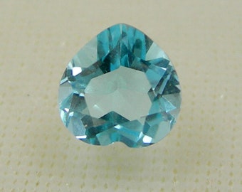 8mm Heart Faceted Cut Light Swiss Blue Colour Natural Blue Topaz Loose Gemstone, Average Weight 2.35 carat, Jewellery Supplied