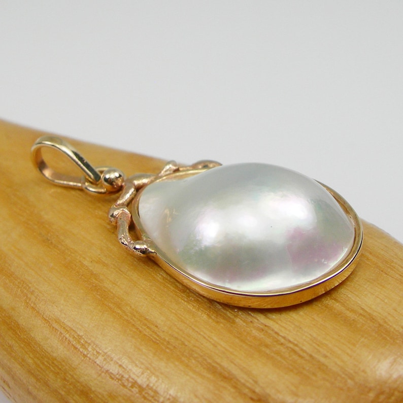 Pearl45 Pear 21x16mm Odd Shape High Luster Australia Saltwater Broome Mabe Pearl Bezel Drop Pendant Genuine 375 9k 9ct Yellow Gold