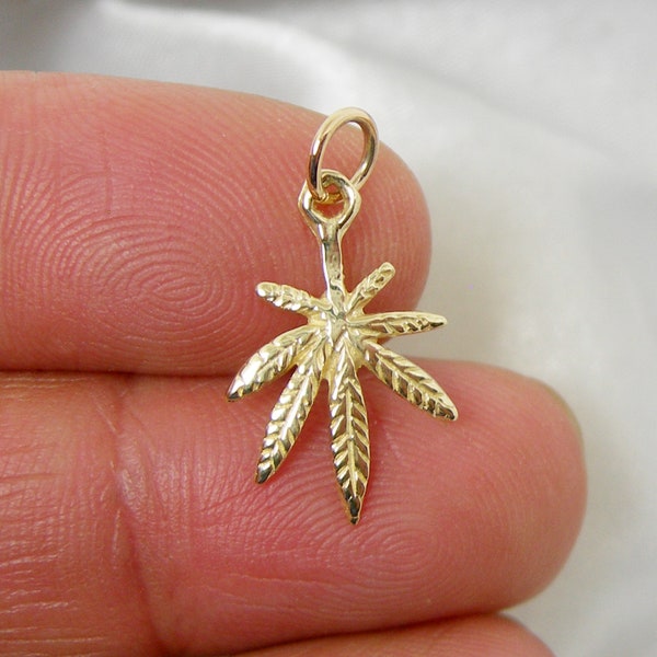 Marijuana Leaf Plant Charm Pendant Genuine 375 9ct 9k Yellow Gold or Genuine 750 18ct Yello Gold - C2003