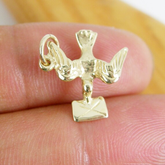 SOLID 9ct YELLOW GOLD 3D DOVE BIRD with LETTER MESSENGER Charm/Pendant SOLID 9ct YELLOW GOLD 3D DOVE BIRD with LETTER MESSENGER Charm/Pendant