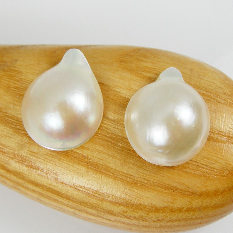 Lot3 19x15mm 18x15mm Wide Odd Drop Qty 2 Pieces Cream Colour Australian Saltwater Mabe Pearl