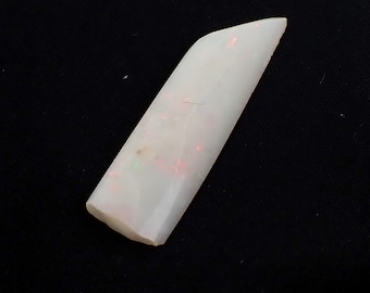 4.61 carats 28.4 mm length x 7.80 mm wide Natural Untreated Australian Solid White Light Opal Loose gemstone