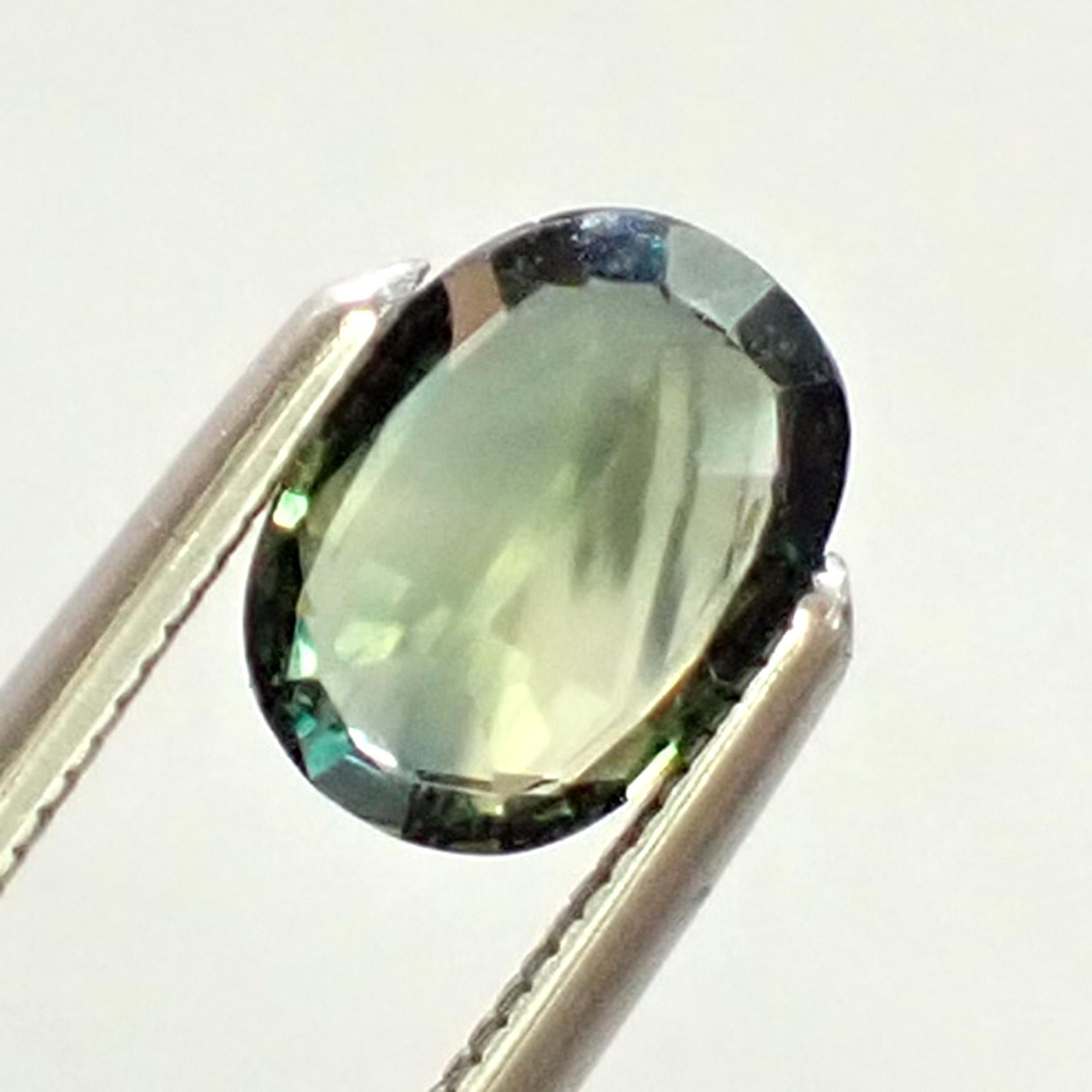 Saphir Vert-bleu Naturel D’Australie – 6x4.3mm, Traitement Béryllium, Rare !