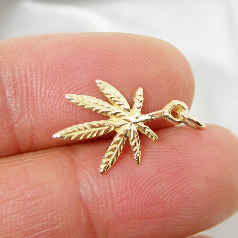 Marijuana Leaf Plant Charm Pendant Genuine 375 9ct 9k or 750 18ct 18k Yellow Gold - C2003 image 2