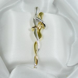 Colgante de pareja abrazada en plata de ley 925 para hombre y oro amarillo 375 de 9 quilates para mujer - P29SG