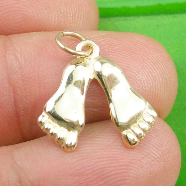 Bare Foot Footprint Charm Pendant Real Genuine 375 9ct 9k Yellow Gold or 750 18ct 18k Yellow Gold- C21
