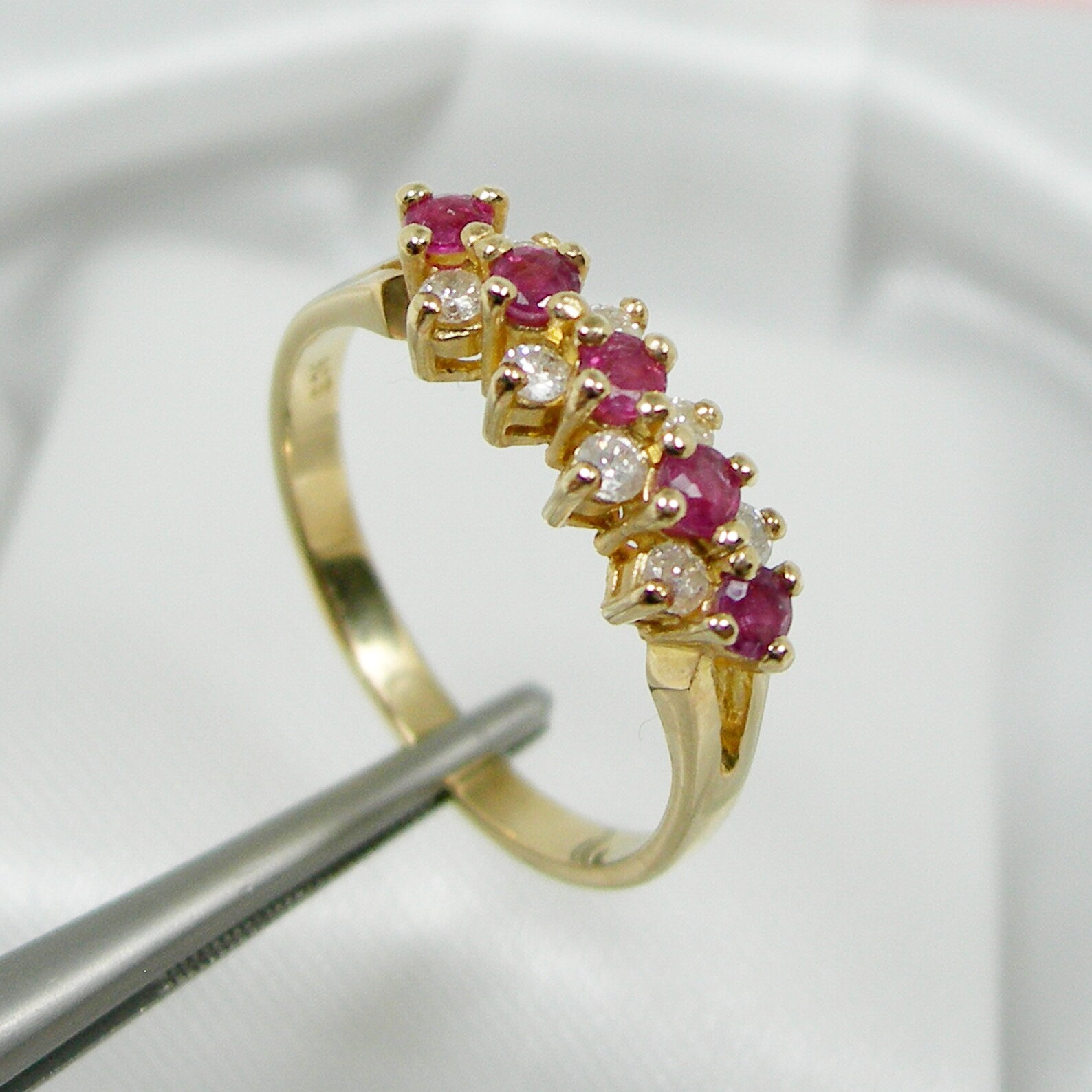 Natural Brilliant Cut Diamond and Round Natural Ruby Precious Gemstone ...