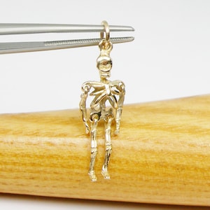 Skeleton Moveable 3 Dimensional Halloween Charm Pendant Genuine 375 9k 9ct Yellow Gold C2073 image 8