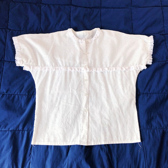 Vintage 1970s White Eyelet Blouse Women's Medium