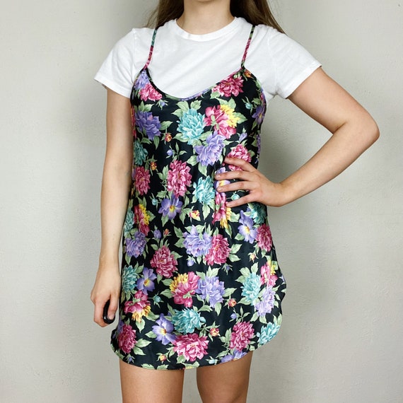 Vintage 1980s Intimate Moods Black Floral Satin Li