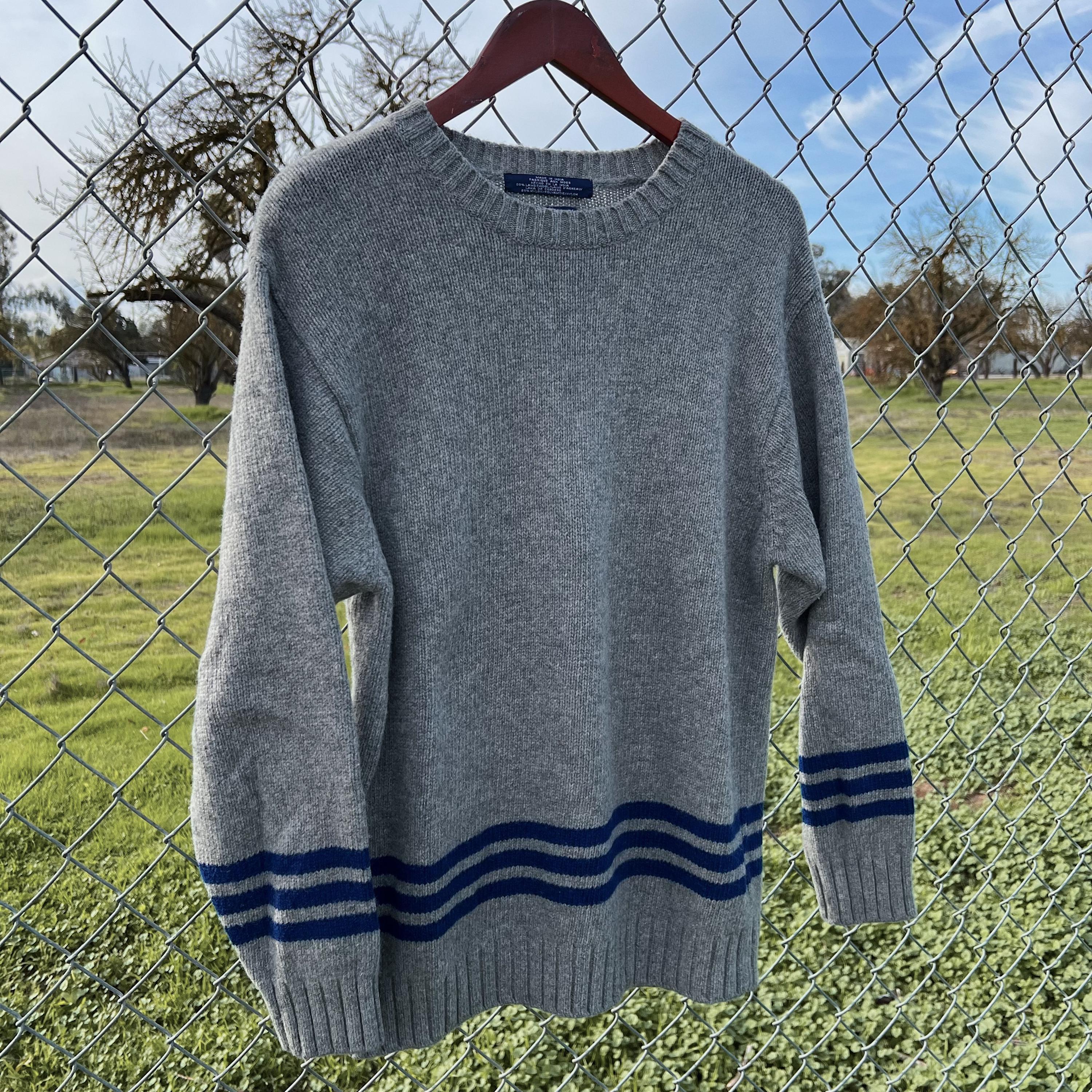 Vintage 90s Tommy Hilfiger Grey Sweater Size Small Oversized Fit 