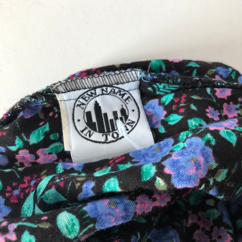 Vintage 1980s New Name In Town Black Blue Floral Top Skirt Set Women/'s Medium