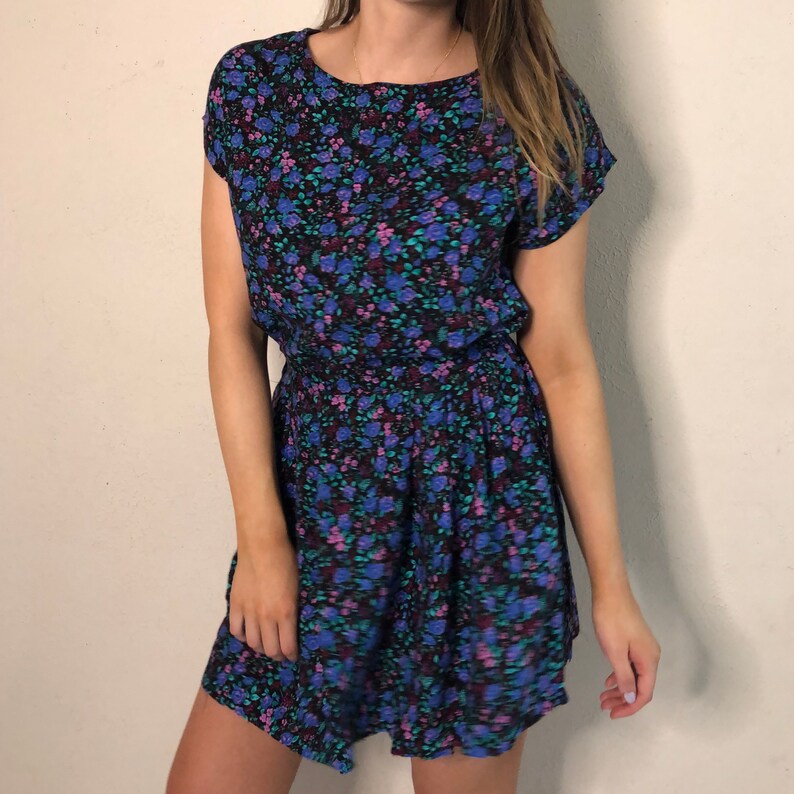 Vintage 1980s New Name In Town Black Blue Floral Top Skirt Set Women/'s Medium