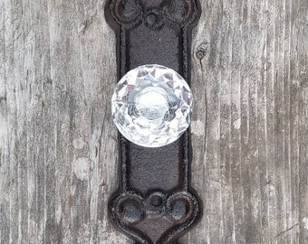 wall hook, door knob, cast iron hook, rustic hook, entry hook, bathroom hook, robe hook, jewelry holder, home decor, picture hanger