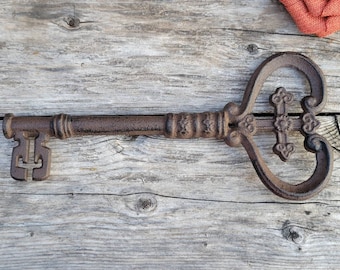 Skeleton key, key decor, decorative wall key, cast iron key decor, rustic key deocr, antique skeleton key, Victorian key, iron anniversary