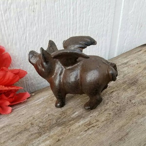 pig, rustic pig, flying pig, when pigs fly, iron pig, piglet, pig with wings, metal pig,swine, teachers gift, wedding gift, iron anniversary Bild 3