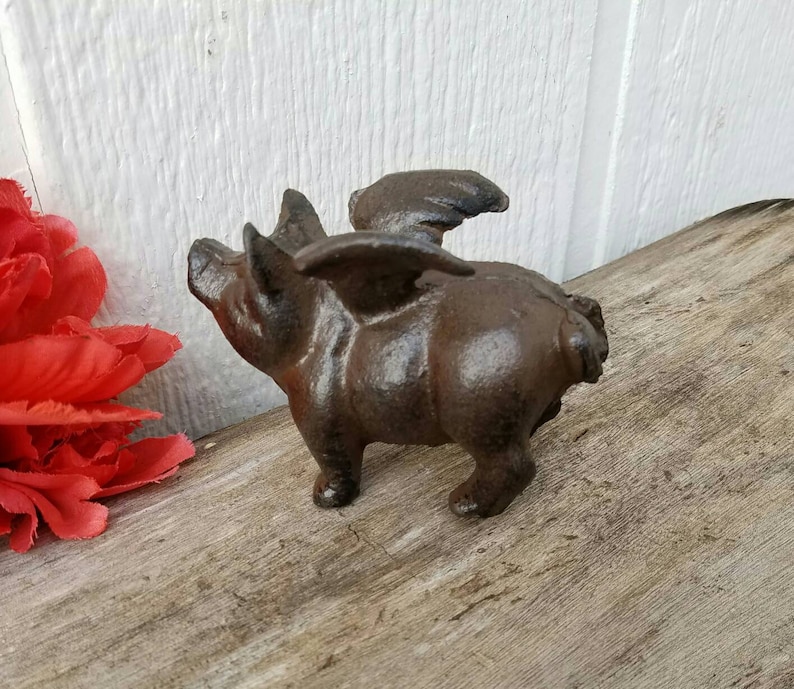 pig, rustic pig, flying pig, when pigs fly, iron pig, piglet, pig with wings, metal pig,swine, teachers gift, wedding gift, iron anniversary Bild 3