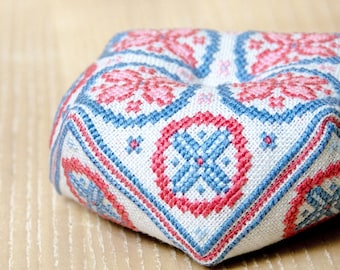 Círculos Biscornu, pincushion punto cruzado, acesorios de costura, agujas, regalo para ella, pincushion bordado