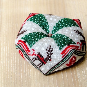 Rudolf Cross stitch pattern, Christmas Biscornu - PDF CHART Cross Stitch Pattern / biscornu pattern Instant Download