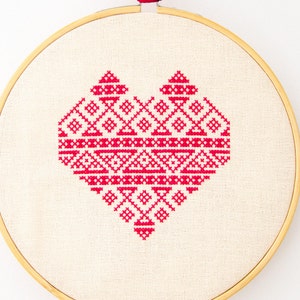 Redwork Heart - PDF CHART Patrón de punto de cruz moderno para descargar/Aro de amor arte punto de cruz/patrón de punto de cruz de boda popular/primitivo