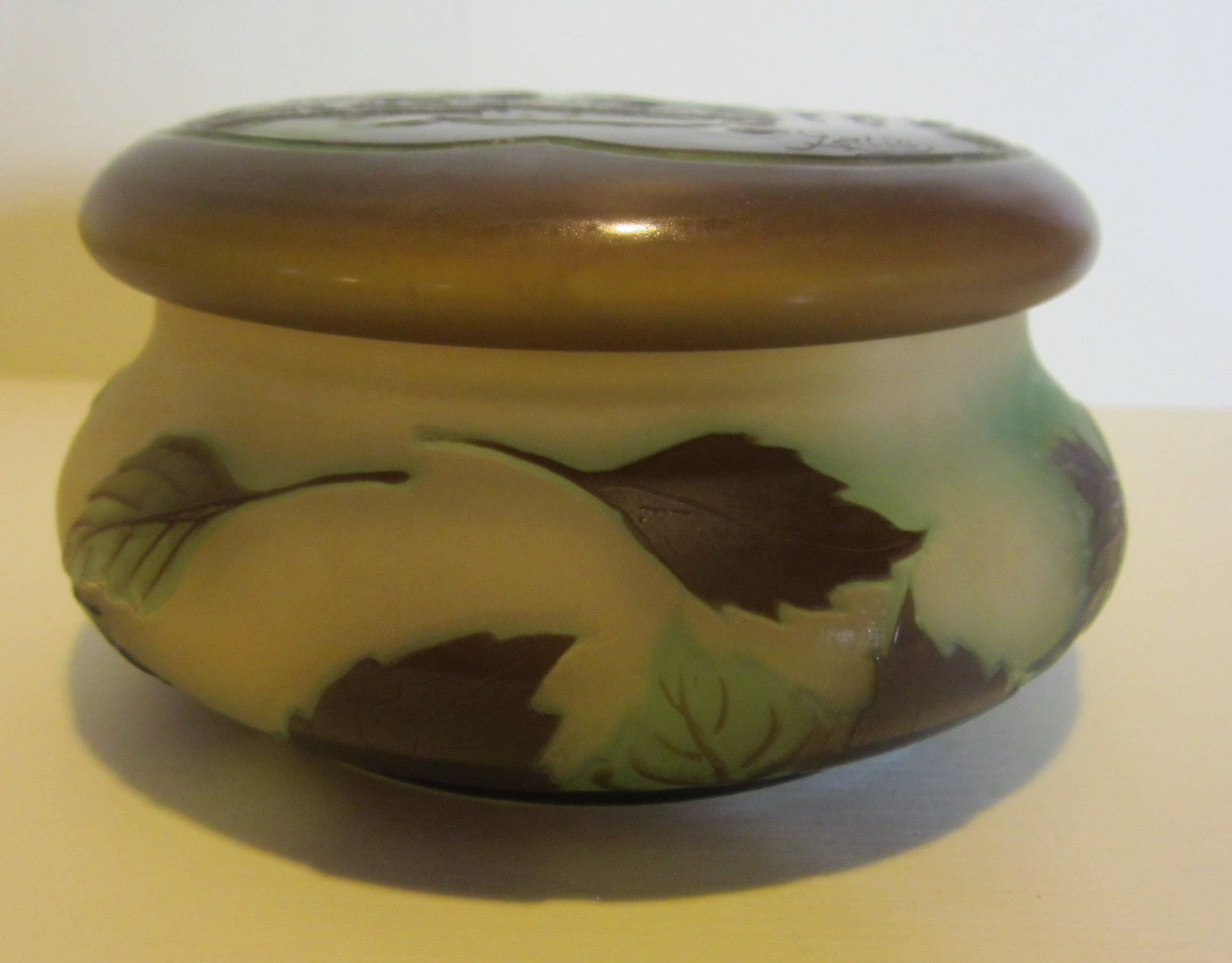 アンティーク エミール ガレ カメオ ガラス ボンボニエール、酸