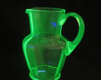 Antique vaseline uranium glass pitcher, art deco water decanter, ca 1930; perfect