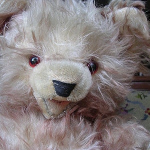 Big old teddybear long mohair teddy bear, no Steiff ; glass eyes,  jointed 19,7 inch H, Germany? ca 1940!!
