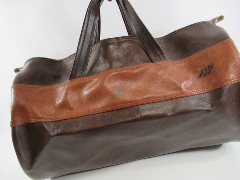Vinyl Gym Bag Family Fitness Center Retro Duffel Vintage Brown Overnight Bag 1970s