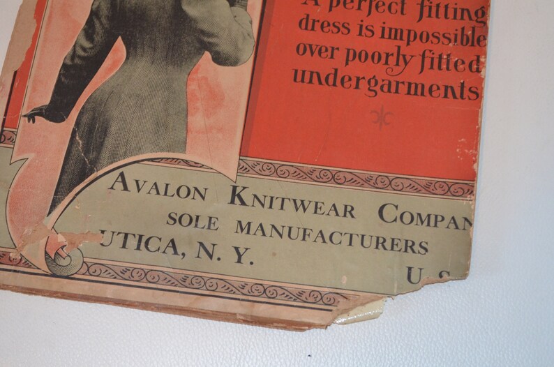 Setsnug Underwear Company Box Top Advertising Avalon Knitwear c 1906
