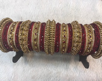 Bangles, gold bangles, red bridal bangles, indian bangles, pakistani bangles, indian jewelry, pakistani jewelry, indian wedding jewelry