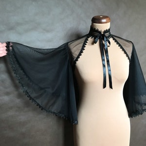 Romantic cape Elegant Gothic tulle CAPE bolero, enlorured with satin ribbon, Gothic Victorian Vampire, gift for her, Halloween, prom, date