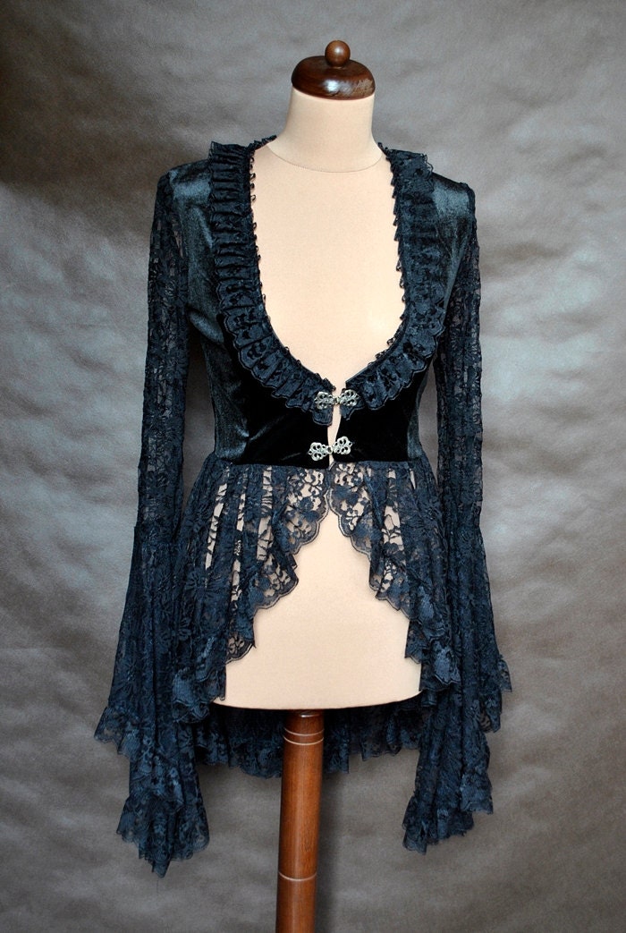 Gothic Victorian Vampire Elegant Burlesque Lolita black, red, blue green CAPE coat, jacket, lace and black velvet, enlorured with overlap - Thumbnail 2