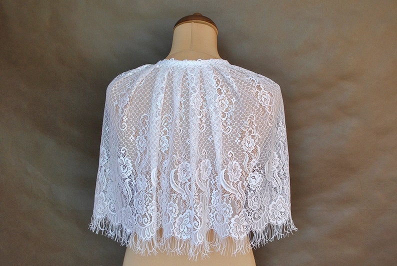 prom Elegant Lovely romantic snow white bridal LACE CAPE bolero decorated with guipure wedding festivals
