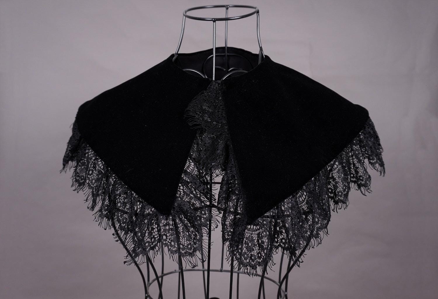 Velvet oversize collar, Victorian, gothic, alternative style, sparrow and detachable collar, petter collar