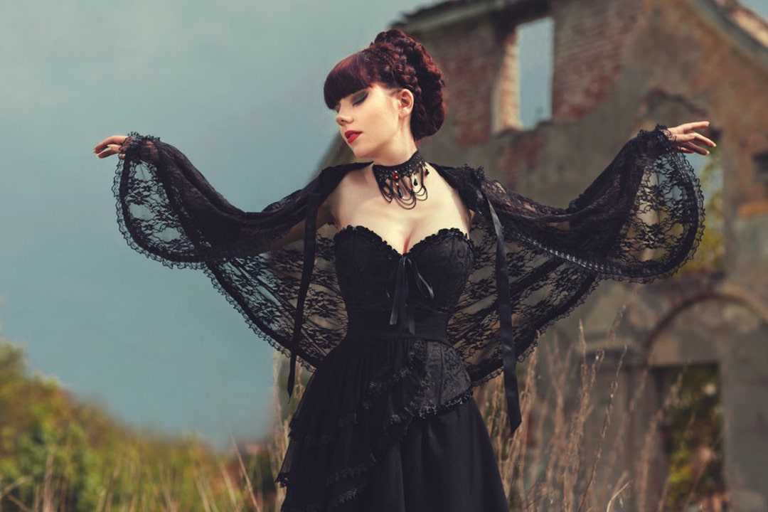 Gothic Victorian Vampire Elegant Burlesque Lolita Black LACE CAPE