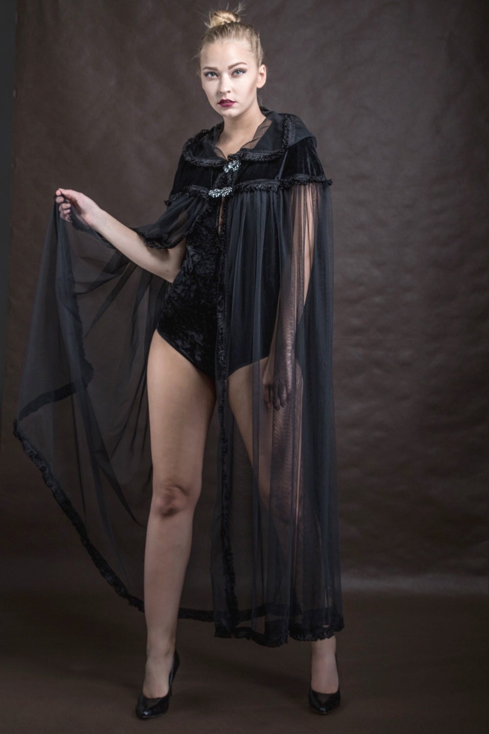 Gothic Elegant black velvet and tulleCAPE with hood, Gothic Victorian Vampire, Halloween - Thumbnail 3