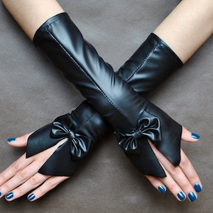 Elegant GOTHIC VAMPIRE Victorian Burlesque Glamour extra long GLOVES black skai, leather, goth fingerless mittens with bow