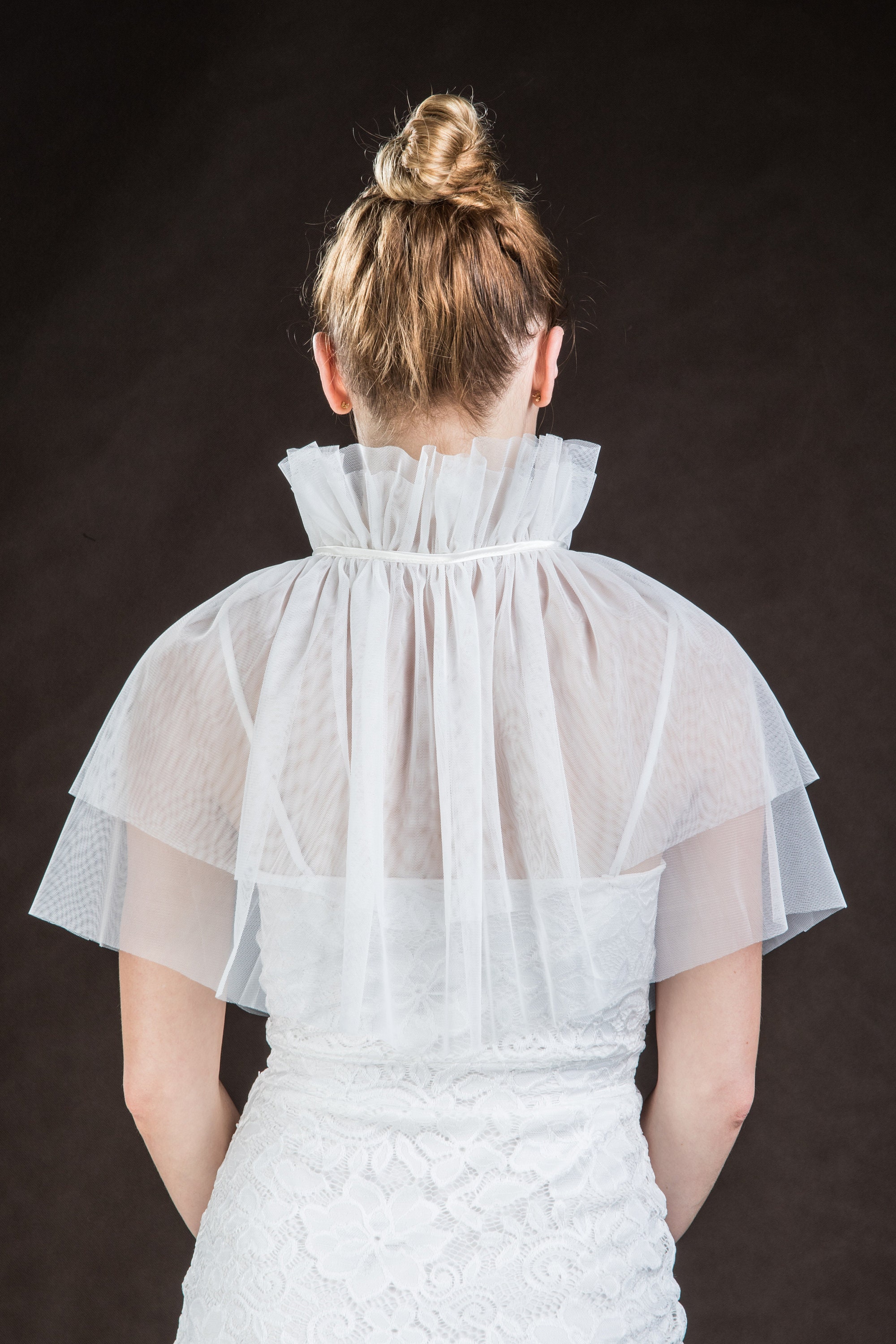 White or black tulle CAPE, mist, delicate tulle, bolero, wedding, bride, bridal, goth, gothic, prom, dress - Thumbnail 2
