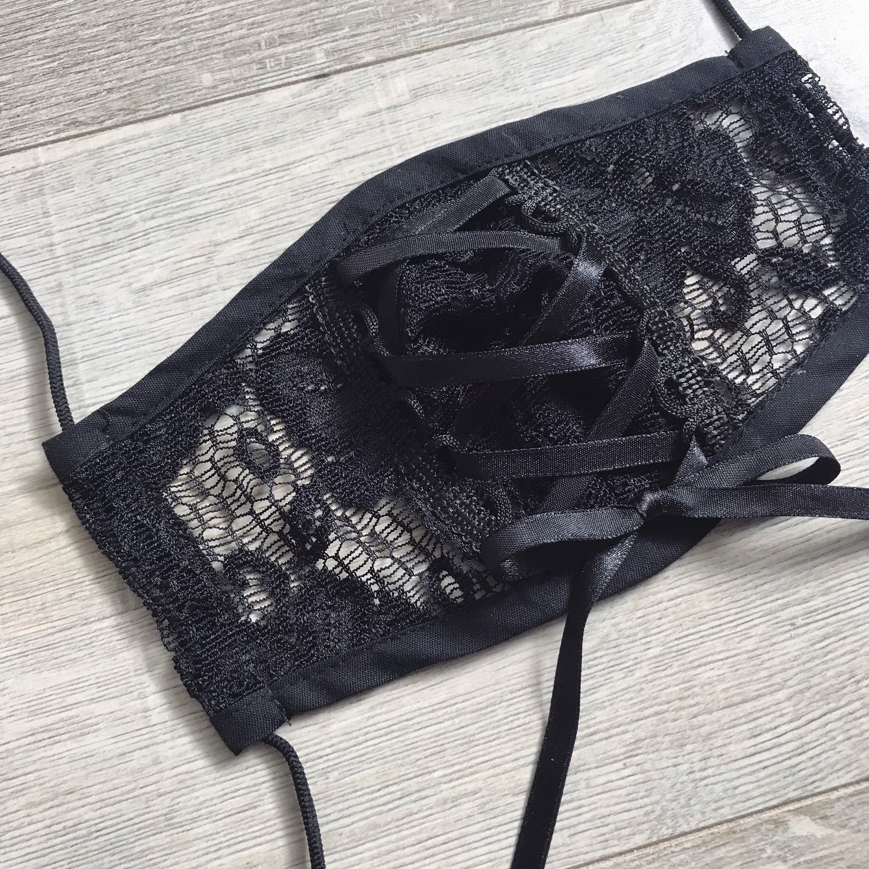 Lace Reusable and  washable cotton face mask, double-sided breathable profiled mouth mask, goth, alternative, black lace - Thumbnail 2