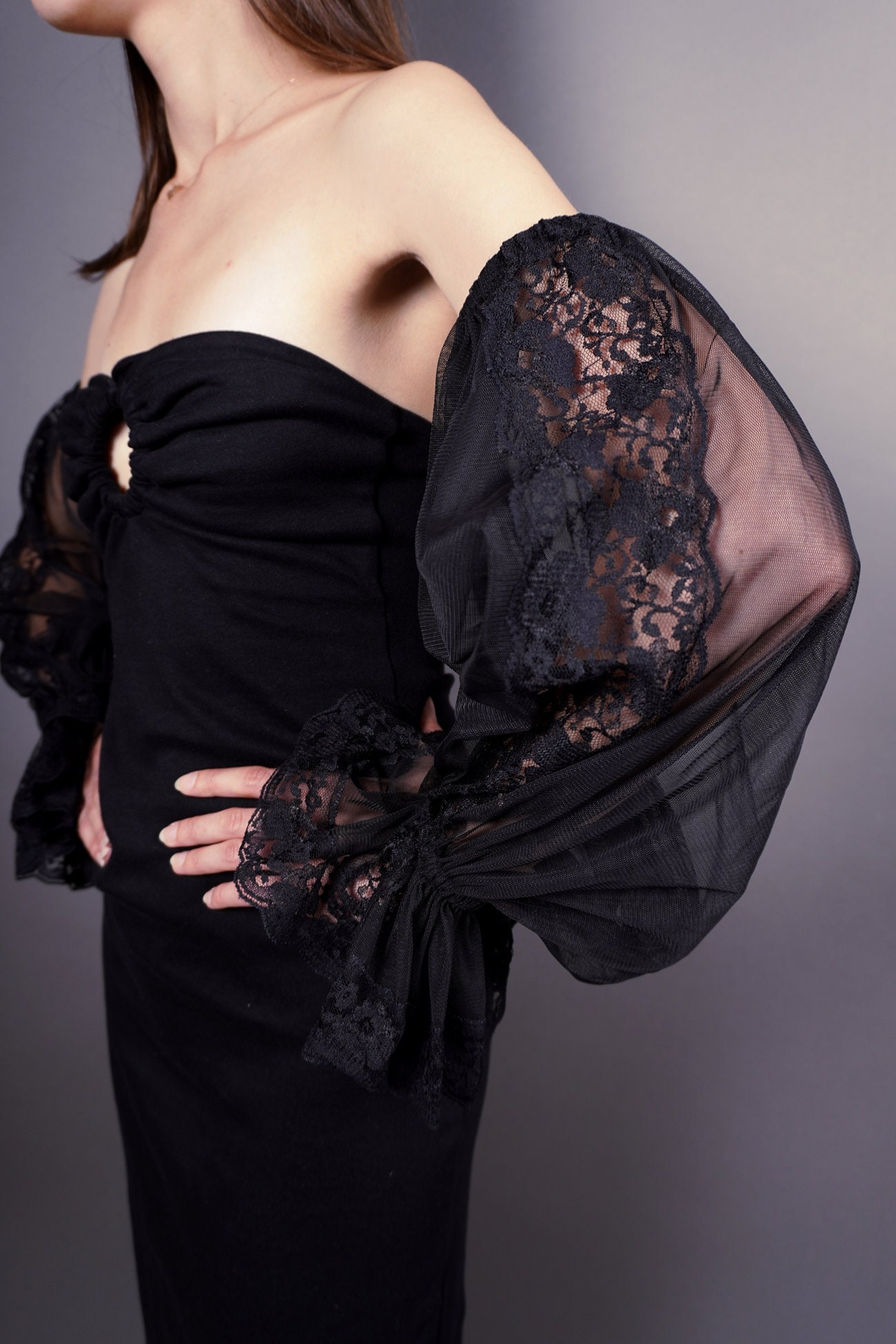 Elegant big sleeves GOTHIC VAMPIRE Glamour black, Removable Sleeves, Bicep Wedding Sleeves, puffs, tulle and lace flounce fingerless mittens - Thumbnail 2