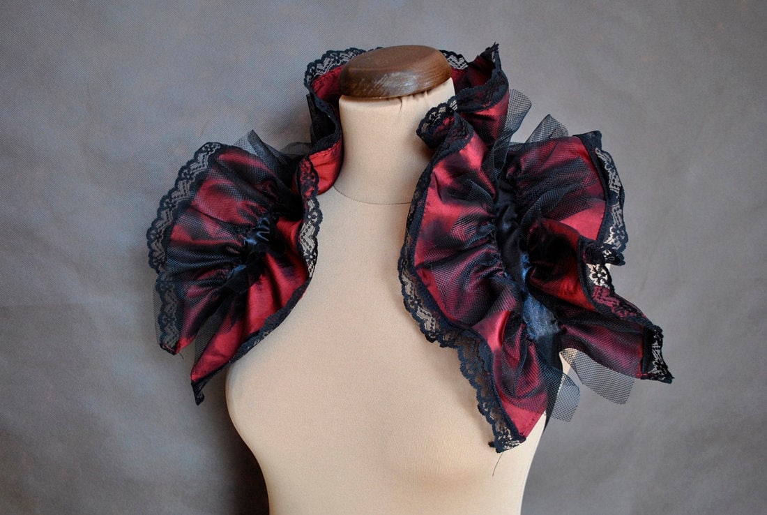 Elegant claret Bolero, gorget, collar GOTHIC vampire costume Glamour,  beautiful adornment, prom, Halloween