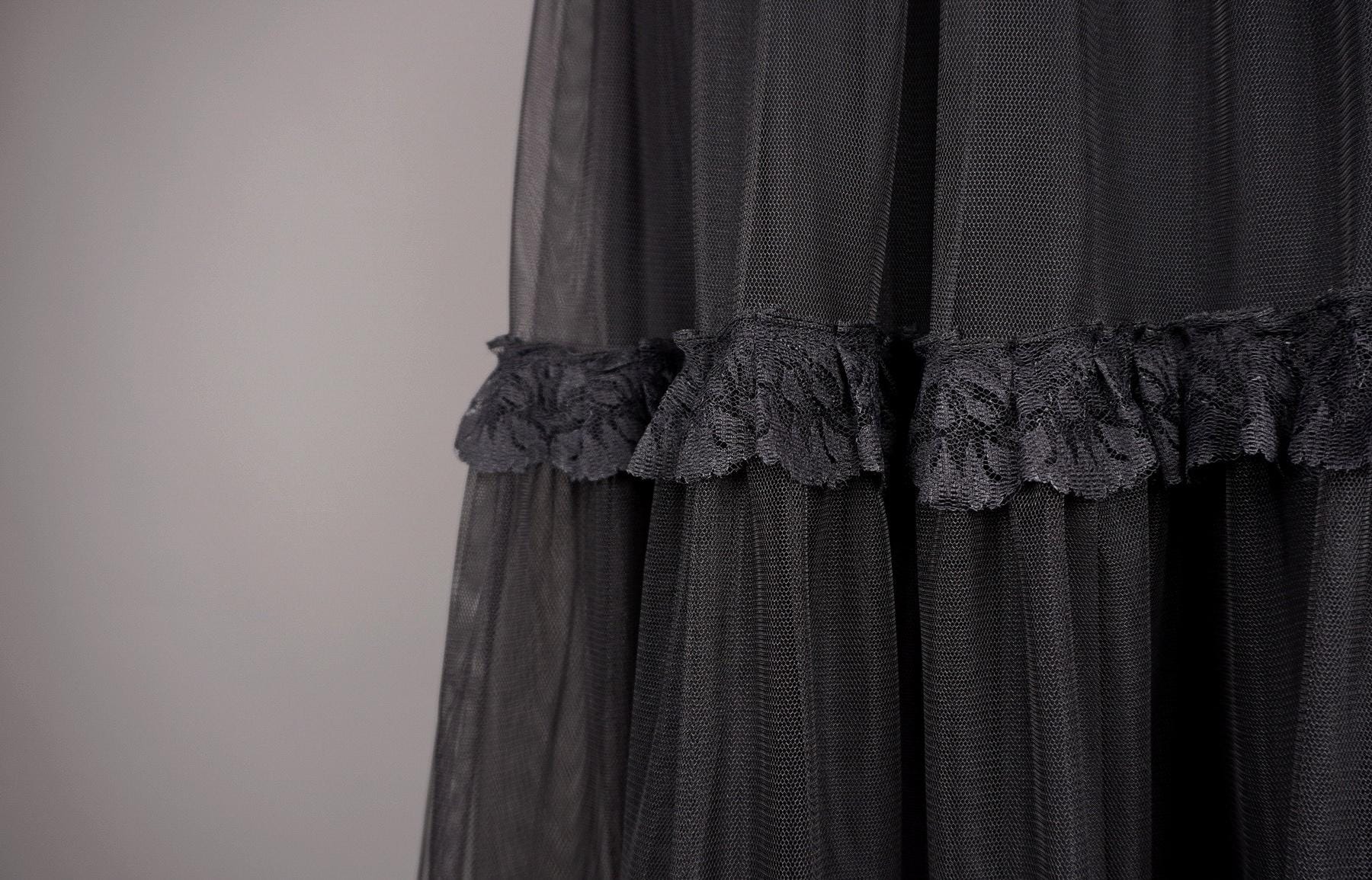 Sexy tulle long black skirt with lace finishing GOTHIC VAMPIRE Victorian Burlesque Glamour, carnival, prom, festival, Halloween - Thumbnail 4