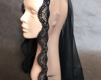 Elegant black chapel veil, tulle and lace with clip and pouch