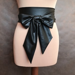 Black skai, leather obi Belt SASH,extra long women&#39;s accessories, womens belt, big bow, fake leather, elegant, prom, everyday