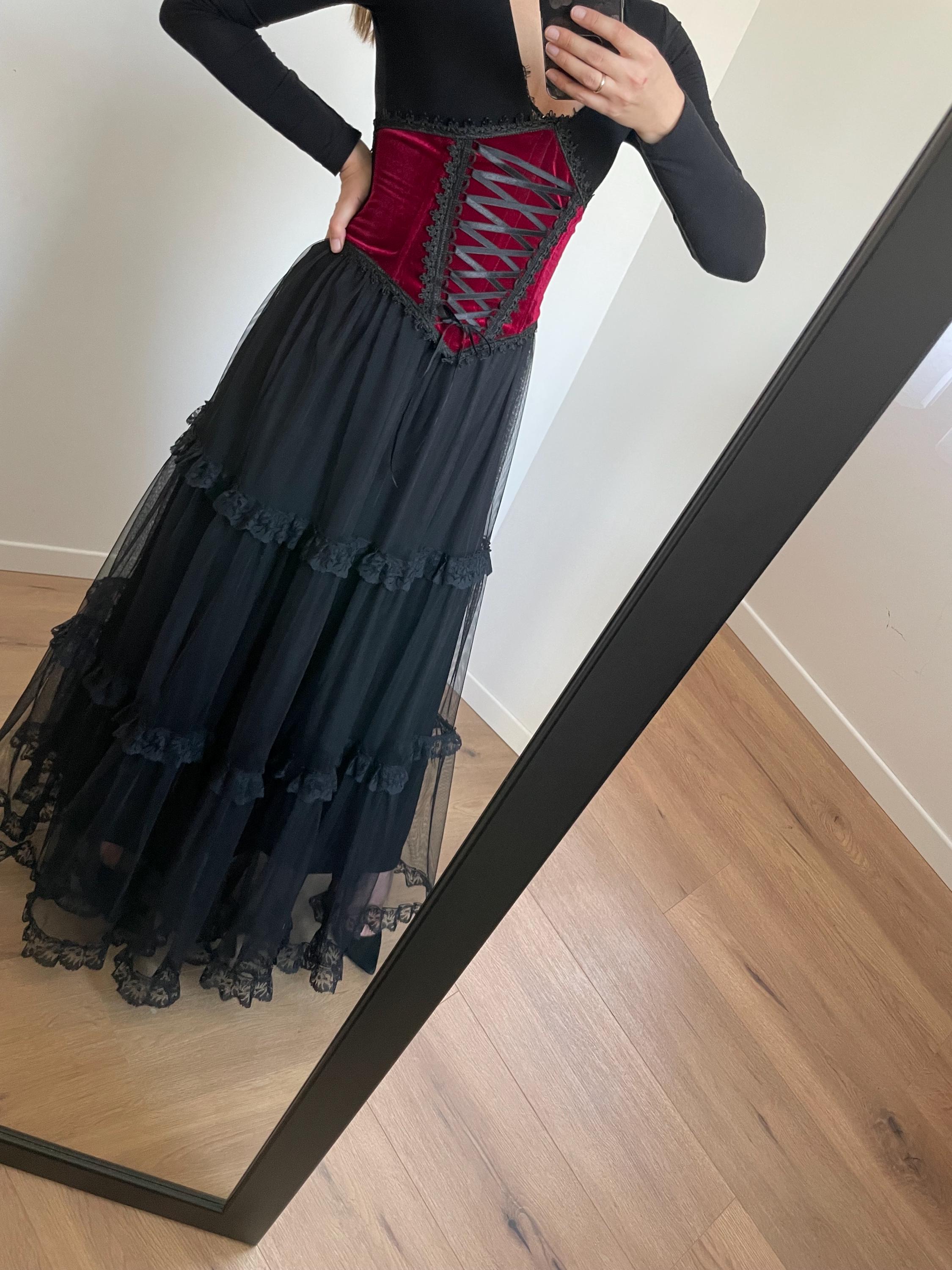 Sexy tulle long black skirt with lace finishing GOTHIC VAMPIRE Victorian Burlesque Glamour, carnival, prom, festival, Halloween - Thumbnail 2